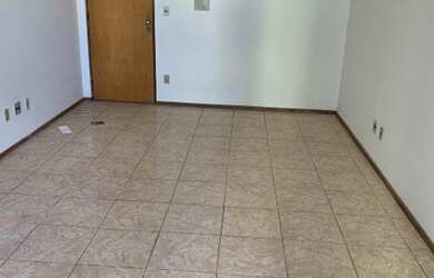 Imagem: O depósito possui 48m² de Área e está localizado em Santa