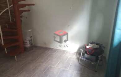 Imagem: A casa possui 1 Dormitório, 1 Banheiro, 90m² de Área e está