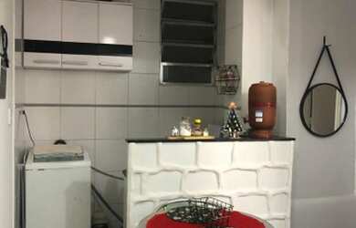 Imagem: A kitnet possui 1 Dormitório, 1 Banheiro, 30m² de Área e