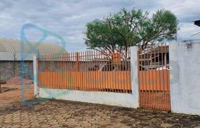 Imagem: O depósito à venda possui 450m² de Área e está localizado