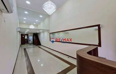 Imagem: O depósito possui 2 Vagas na garagem, 85m² de Área e está