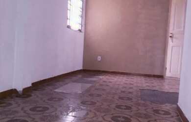 Imagem: O apartamento possui 3 Dormitórios, 1 Banheiro e está localizado