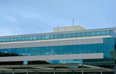 Imagem 1: MAGNIFICO PRÉDIO, alto padrão, corporativo, novo, 4 elevadores, 2 pisos...