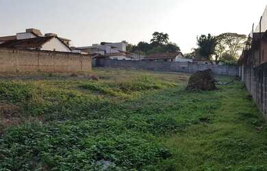 Imagem: O terreno possui 1.018m² de Área e está localizado em Centro