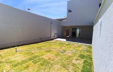 Imagem 16: Casa / Sobrado para Venda em Goiânia / GO no bairro Village Veneza -...