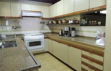 Imagem 8: Casa com 6 suítes, 640 m² por R$ 6.000.000 - Vista para praia da Lagoinha...