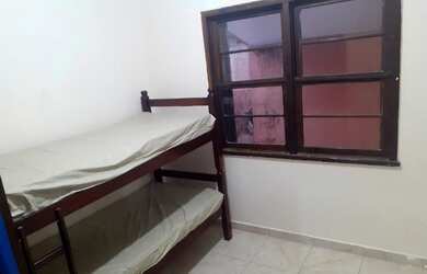 Imagem 9: Casa na Av Beira Mar. Churrasqueira, Varanda, 4 Vagas na garageme4 Dormitórios