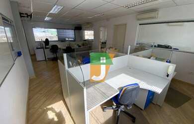 Imagem 13: Prédio à venda, 240 m² por R$ 740.000,00 - Novo Mundo - Curitiba/PR