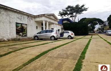 Imagem 3: Casa térrea na rua 5 dormitórios/suite, cozinha planejada