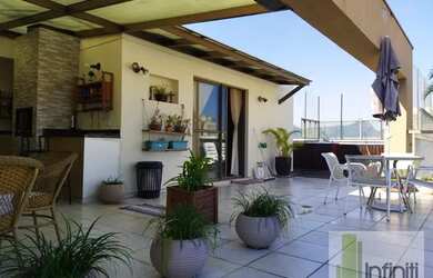 Imagem: O apartamento na cobertura possui 3 Dormitórios, 3 Banheiros