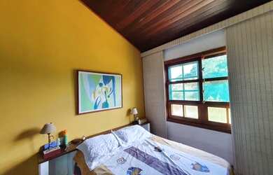 Imagem: A casa em condomínio possui 3 Dormitórios, 2 Banheiros, 2