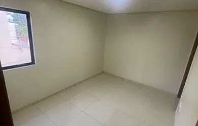 Imagem: A casa possui 4 Dormitórios, 4 Banheiros, 2 Vagas na garagem