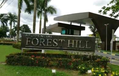 Imagem: A casa em condomínio para alugar possui 3 Dormitórios, 5 Banheiros