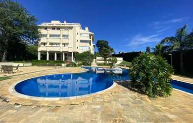 Imagem: O apartamento possui 4 Dormitórios, 3 Banheiros, 2 Vagas na