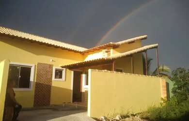 Imagem: A casa possui 1 Dormitório, 1 Vaga na garagem e está localizado