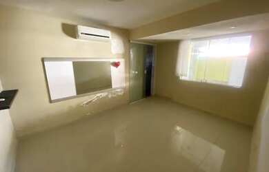 Imagem 3: Casa e Loja. 2 Vagas na garageme2 Dormitórios