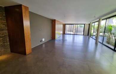 Imagem 6: Bela Vista. Piscina, Varanda, Área de serviçoe468m² de Área