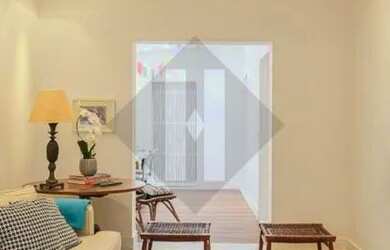 Imagem: A casa possui 3 Dormitórios, 3 Banheiros, 3 Vagas na garagem