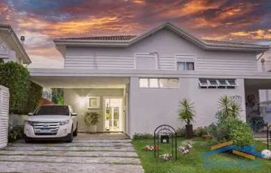 Imagem: A casa em condomínio possui 3 Dormitórios, 3 Banheiros, 4