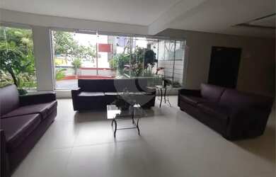 Imagem: O studio possui 1 Dormitório, 1 Banheiro, 1 Vaga na garagem