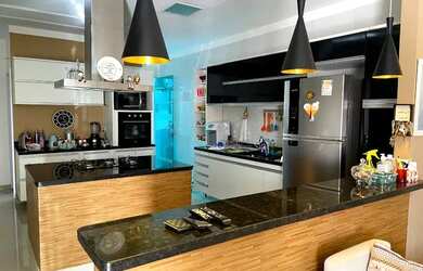 Imagem 6: EXCELENTE Casa de condomínio térrea para venda com 3 suítes - Forest...