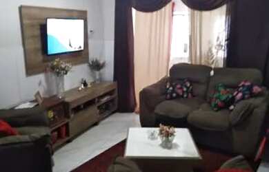 Imagem: A casa possui 2 Dormitórios, 2 Banheiros, 59m² de Área e