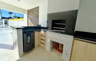 Imagem 9: Casa com piscina próxima ao mar em Matinhos-PR