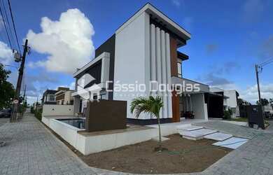 Imagem: A casa em condomínio possui 3 Dormitórios, 4 Banheiros, 2