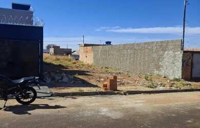 Imagem 4: Terreno luizote 4