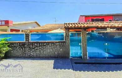 Imagem: A casa possui 5 Dormitórios, 3 Banheiros, 130m² de Área e