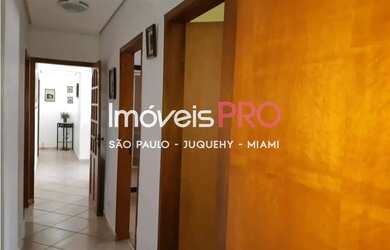 Imagem 12: Espaçoso apartamento de 105m² com 3 quartos, sendo 1 suíte, e 1 vaga...