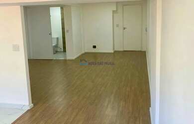 Imagem: O apartamento possui 1 Dormitório, 1 Banheiro e 50m² de Área