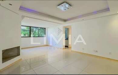 Imagem: O apartamento possui 2 Dormitórios, 2 Banheiros, 2 Vagas na