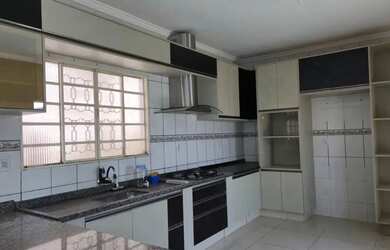 Imagem 12: Casa 04 quartes suíte, bairro jd. Vitória II GOIANIA