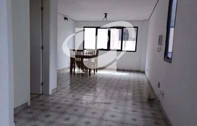 Imagem: O depósito possui 1 Vaga na garagem, 30m² de Área e está