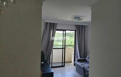 Imagem: O apartamento possui 3 Dormitórios, 1 Banheiro, 1 Vaga na garagem