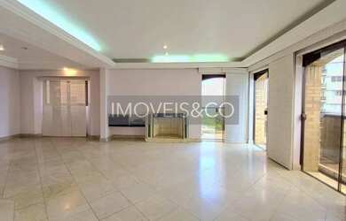 Imagem: O apartamento possui 3 Dormitórios, 1 Banheiro, 2 Vagas na