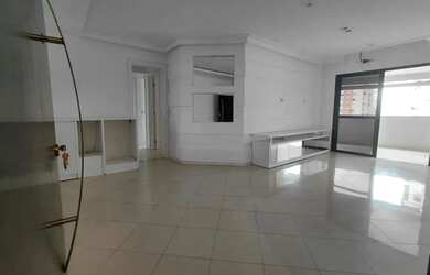 Imagem: O apartamento possui 3 Dormitórios, 3 Banheiros, 2 Vagas na