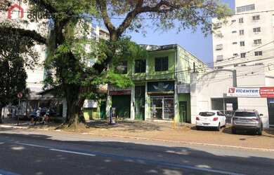 Imagem: O depósito possui 4 Vagas na garagem, 528m² de Área e está