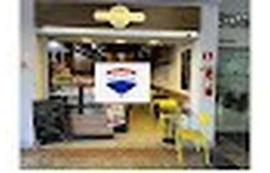 Imagem 3: Loja para venda tem 90 metros quadrados em São Mateus - Juiz de Fora...