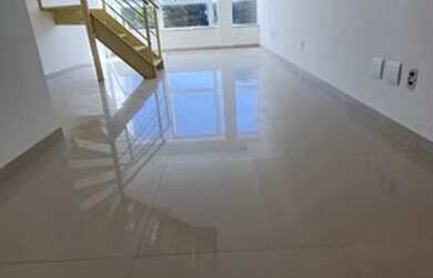 Imagem: O depósito possui 1 Vaga na garagem, 48m² de Área e está