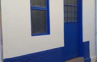 Imagem: A casa possui 1 Dormitório e está localizado em Sagrada Família