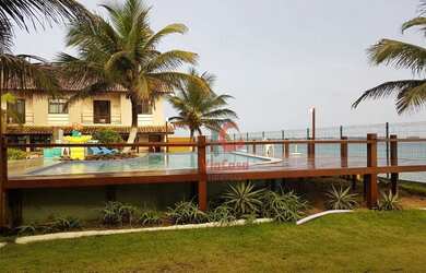 Imagem: A casa em condomínio possui 3 Dormitórios, 2 Banheiros, 1