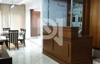 Imagem: O apartamento possui 3 Dormitórios, 3 Banheiros, 2 Vagas na