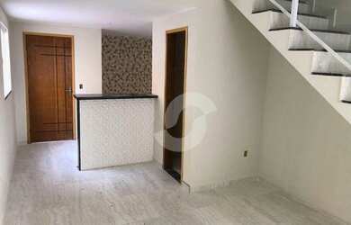 Imagem: A casa em condomínio possui 2 Dormitórios, 2 Banheiros, 1