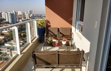 Imagem: O apartamento possui 2 Dormitórios, 3 Banheiros, 2 Vagas na