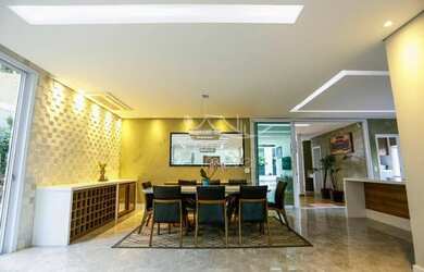 Imagem 13: Casa de luxo para venda no Condomínio Arujazinho I, II e III