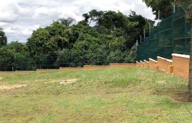 Imagem: O terreno possui 456m² de Área e está localizado em Vila