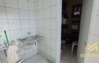 Imagem 13: Casa com 4 dormitórios à venda, 240 m² por R$ 950.000,00 - São João...