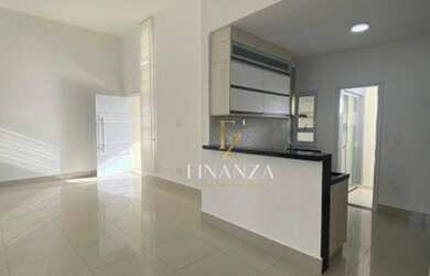 Imagem: A casa em condomínio possui 3 Dormitórios, 4 Banheiros, 3